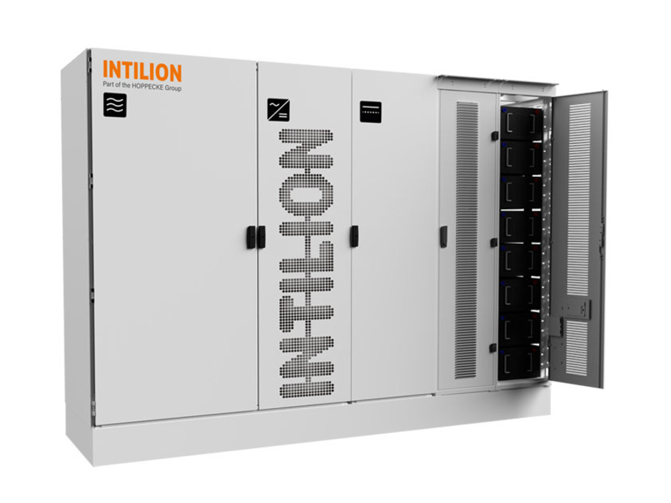 Intilion: Modularer Indoor-Gewerbespeicher Scalestac Intilion: Modularer Indoor-Gewerbespeicher Scalestac