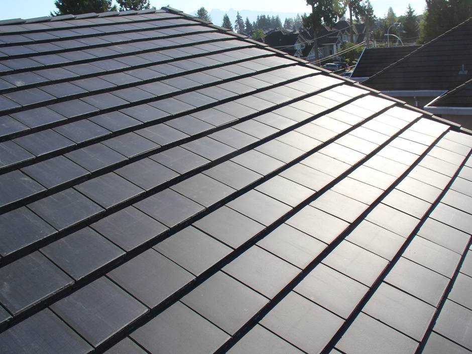 Solardachplatten auf einem Haus