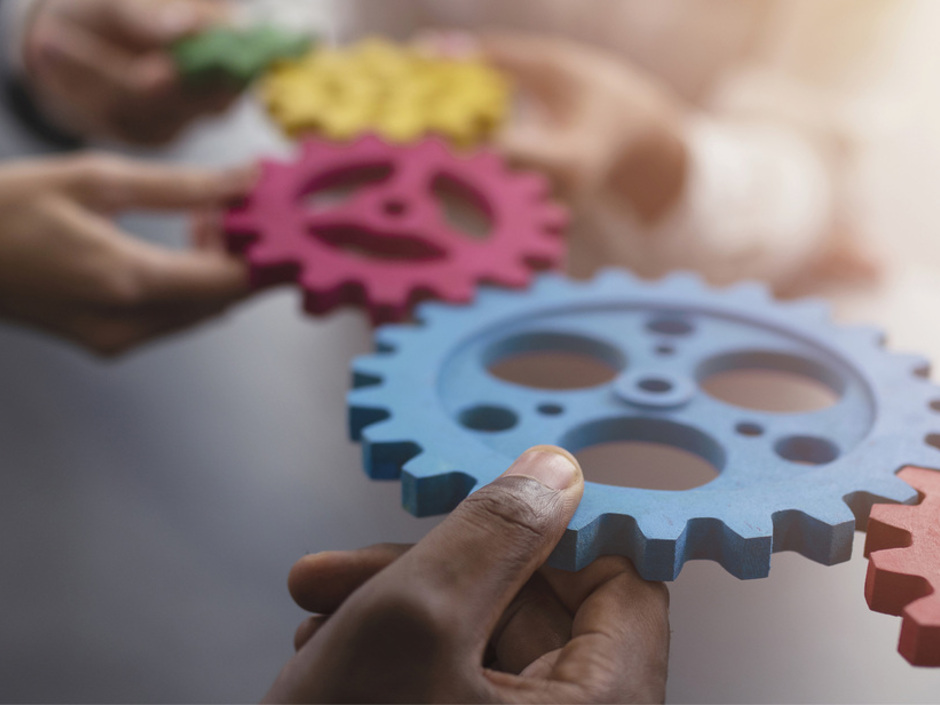 Vom Flüchtling zur Fachkraft: Der Weg ausländischer Nachwuchskräfte ins SHK-Handwerk Vom Flüchtling zur Fachkraft: Der Weg ausländischer Nachwuchskräfte ins SHK-Handwerk