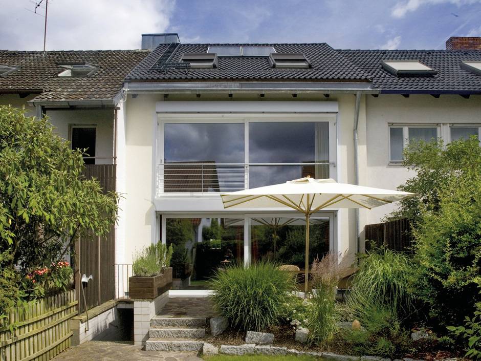 Raus aus dem Bannkreis der Hochtemperatur: Konsequent auf Niedertemperatursysteme setzen Raus aus dem Bannkreis der Hochtemperatur: Konsequent auf Niedertemperatursysteme setzen