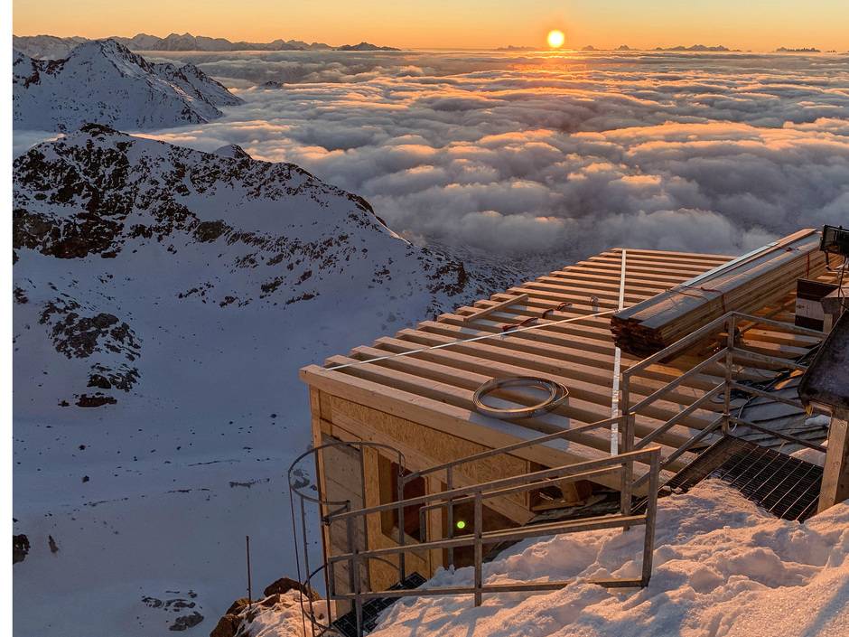 Wolkenschloß: Ein Jahr auf 3195 Metern Wolkenschloß: Ein Jahr auf 3195 Metern