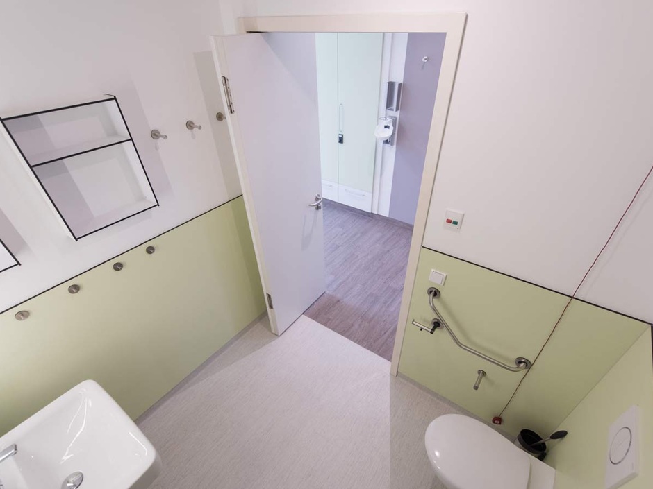 Raumspartür Küffner