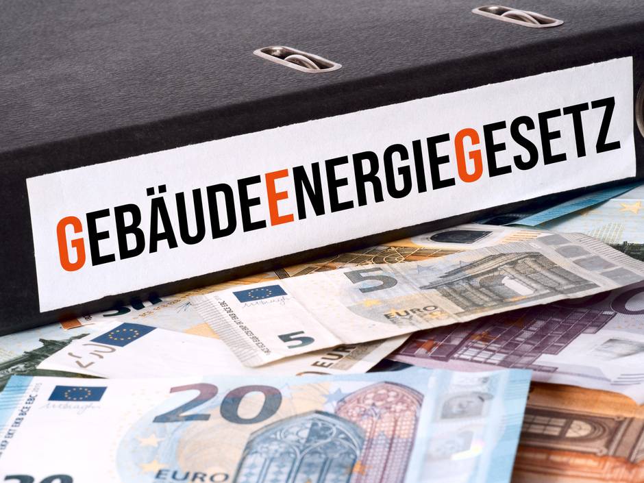 Trotz heftiger Kritik: Bundestag beschließt Gebäudeenergiegesetz 2024