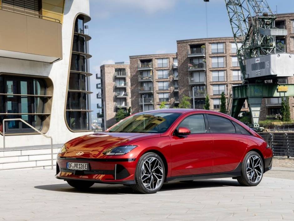 IONIQ 6: Hyundai's Revolution im Elektrosegment IONIQ 6: Hyundai's Revolution im Elektrosegment