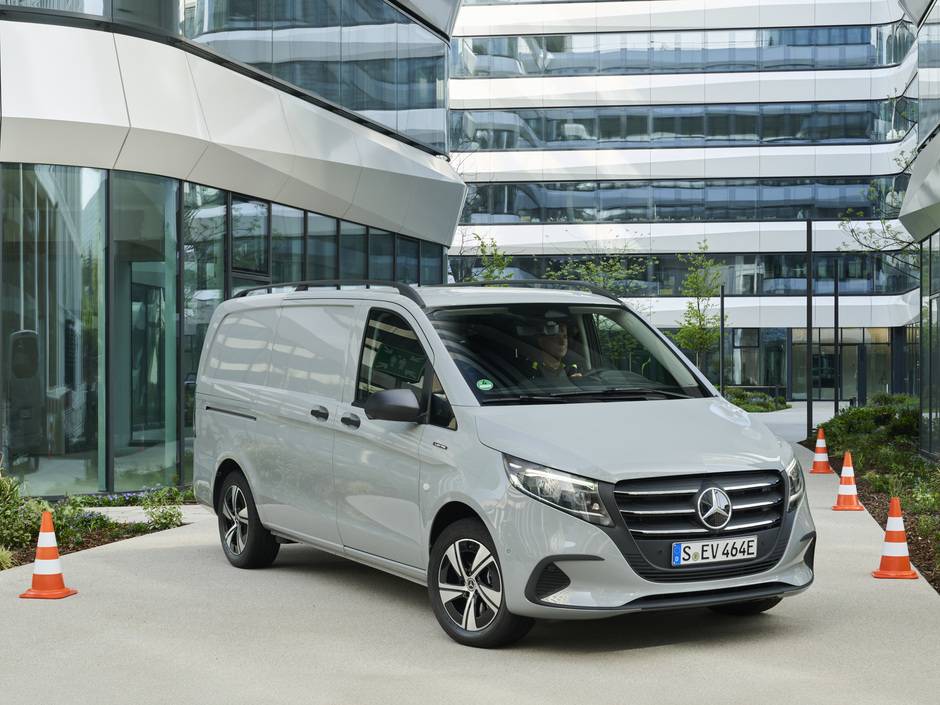 Mercedes-Benz bringt eVito Kastenwagen mit größerer Batterie auf den Markt Mercedes-Benz bringt eVito Kastenwagen mit größerer Batterie auf den Markt