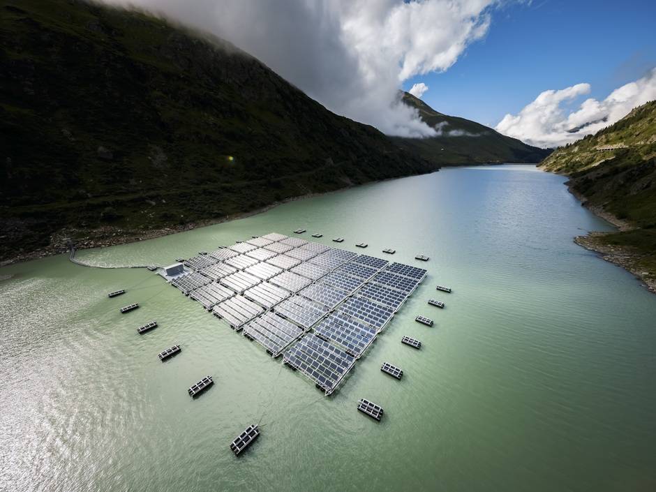 Floating-PV-Anlagen könnten die Klimaresilienz von Seen steigern