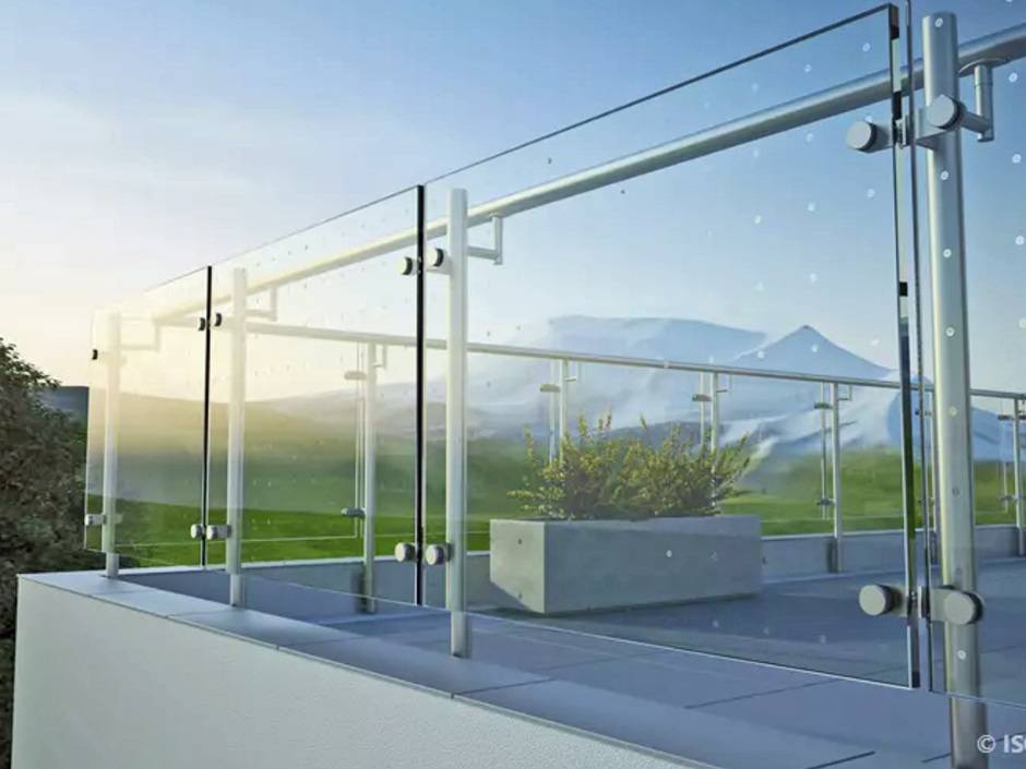 Die Gestaltung mit Vogelschutzglas bietet in der modernen Architektur vielfältige Lösungen zum Wohle für Mensch und Tier.