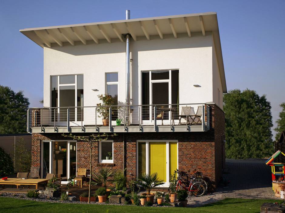 Im Gebäudebestand lässt sich ein Edelstahlschornstein wirtschaftlich und effizient nachrüsten