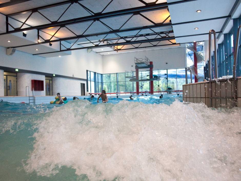 Bad Pyrmonter Welle Hallenbad