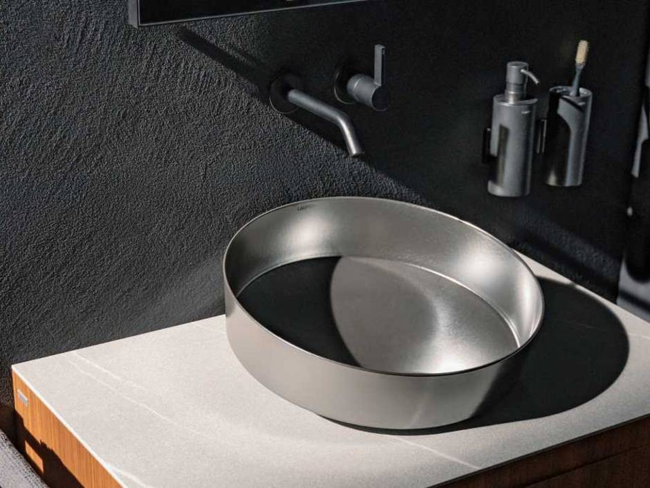 Laufen Waschtisch aus glasiertem Stahl
