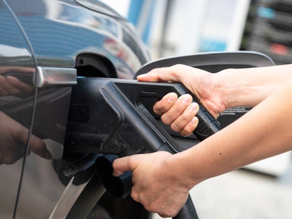 Masterplan Ladeinfrastruktur 2030: VDIK fordert verbindliche Ziele