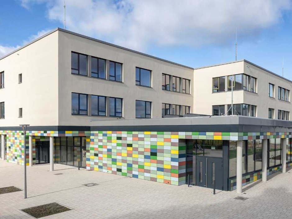 Grundschule Lindenhof Velux