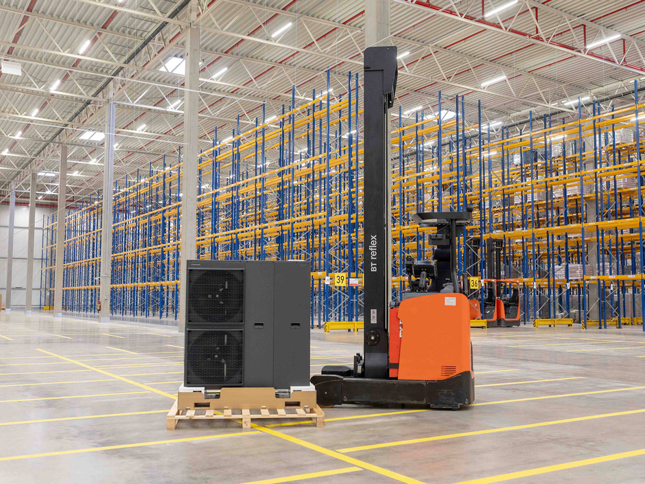 Panasonic nimmt Distributionszentrum in Betrieb