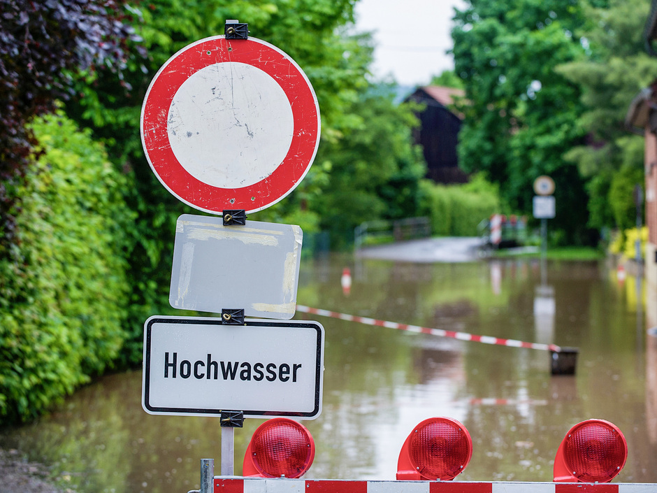 So werden Gebäude vor Sturm und Hochwasser sicher