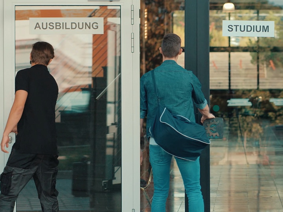 Video für Nachwuchswerbung: SHK-Ausbildung statt Hörsaal Video für Nachwuchswerbung: SHK-Ausbildung statt Hörsaal