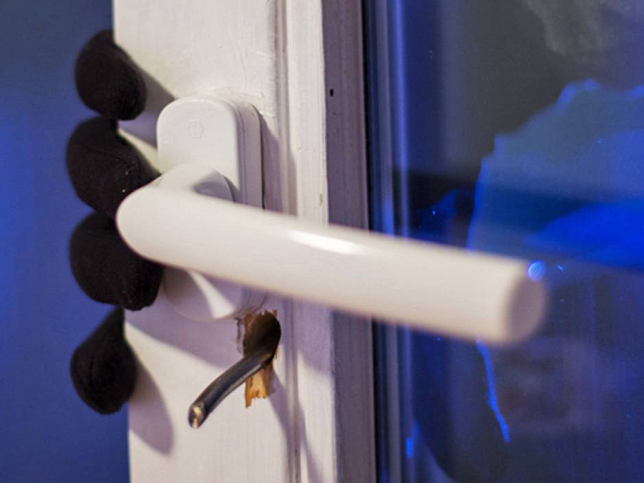 So bohren sich Einbrecher die Bohrer stumpf So bohren sich Einbrecher die Bohrer stumpf