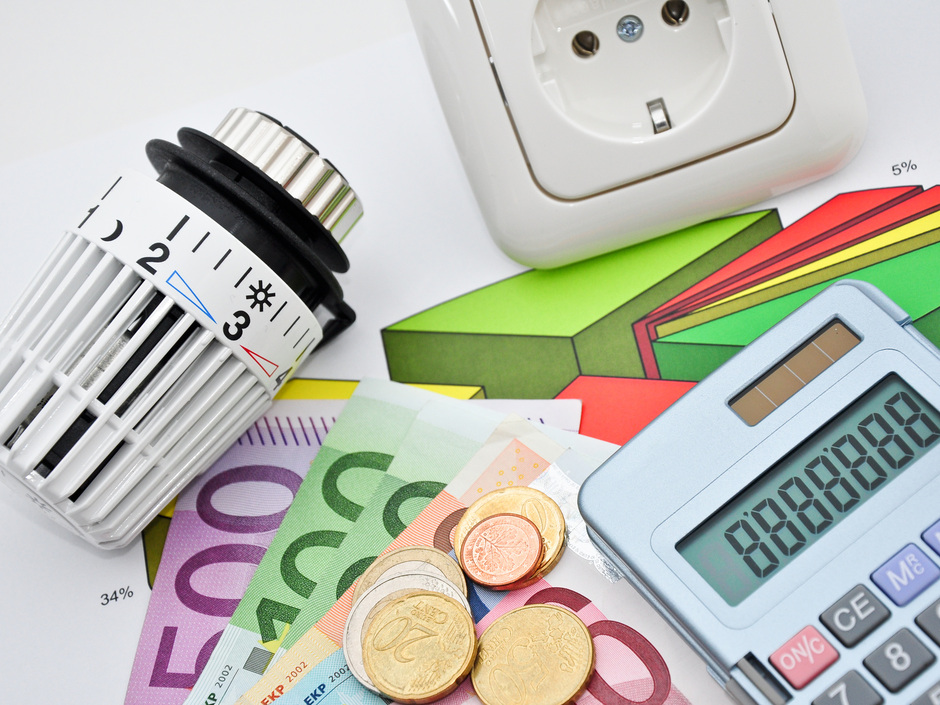 Wissen = Sparen: Wer seinen Verbrauch kennt, heizt bewusster Wissen = Sparen: Wer seinen Verbrauch kennt, heizt bewusster