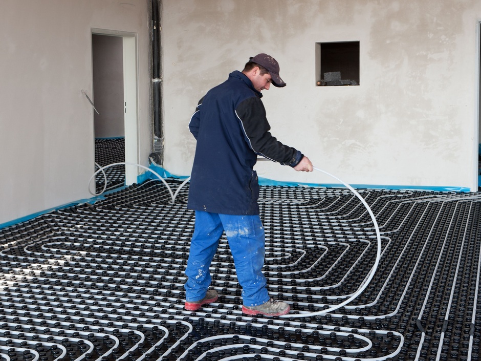 Basiswissen: Fußbodenheizung richtig auslegen Basiswissen: Fußbodenheizung richtig auslegen