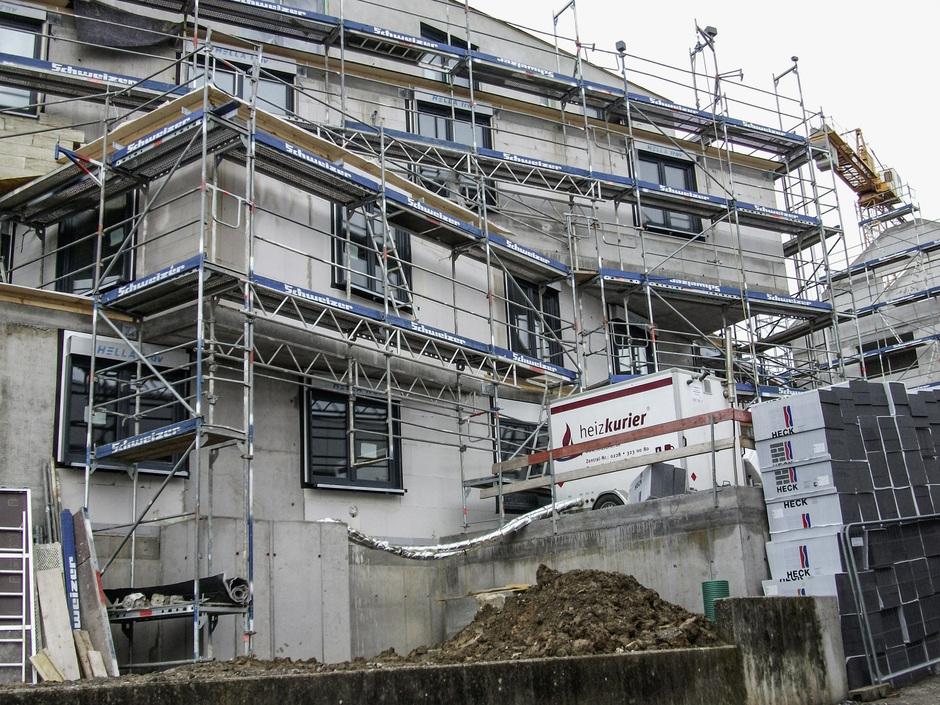 Wenn die Heizleistung fehlt: So geht zeitgemäße Estrichtrocknung Wenn die Heizleistung fehlt: So geht zeitgemäße Estrichtrocknung