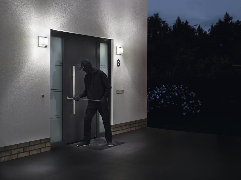 Hörmann: Aluminium-Haustüren serienmäßig mit RC 3 Ausstattung Hörmann: Aluminium-Haustüren serienmäßig mit RC 3 Ausstattung