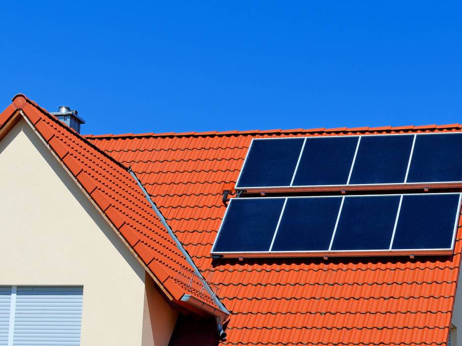 Steigende Ölpreise: Mehr Solaranlagen in 2017 erwartet Steigende Ölpreise: Mehr Solaranlagen in 2017 erwartet