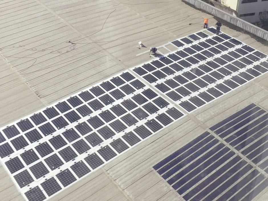 Für große Flächen: Solarmodule von Solarion Für große Flächen: Solarmodule von Solarion