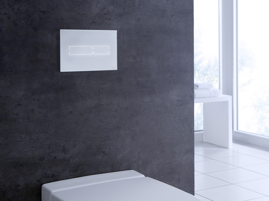 Spülen ohne Berührung: Tecelux Mini von Tece Spülen ohne Berührung: Tecelux Mini von Tece