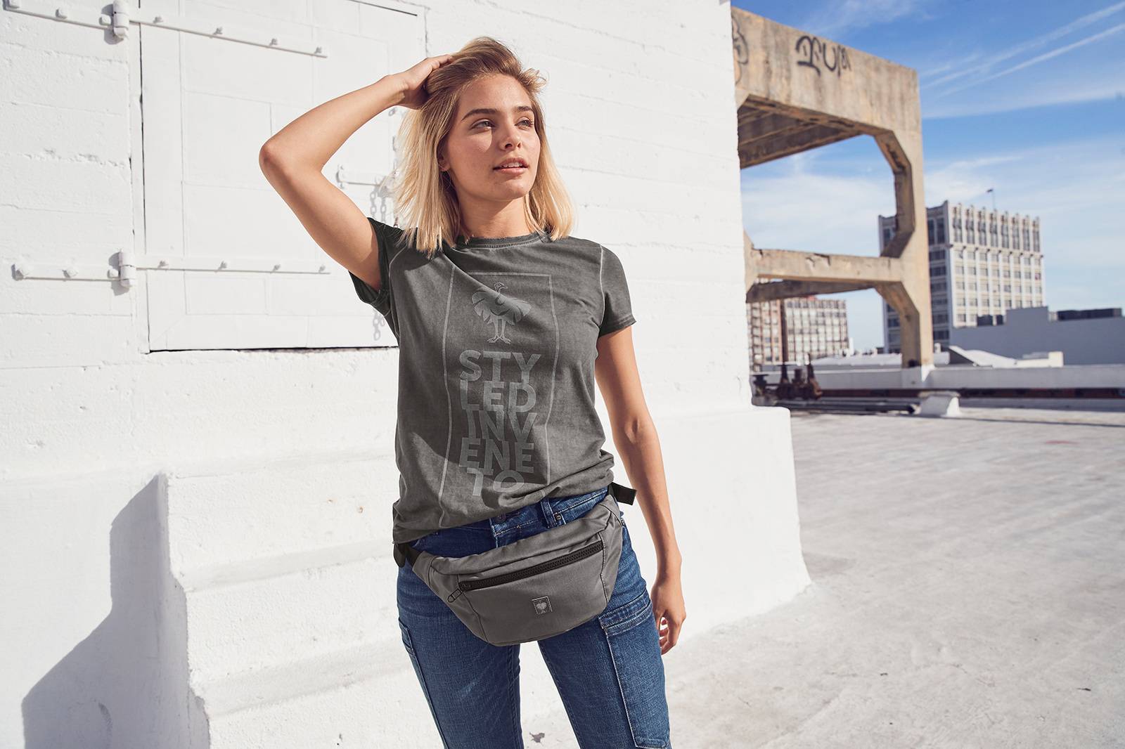 Accessoires ergänzen das motion ten Outfit von Engelbert Strauss Haustec