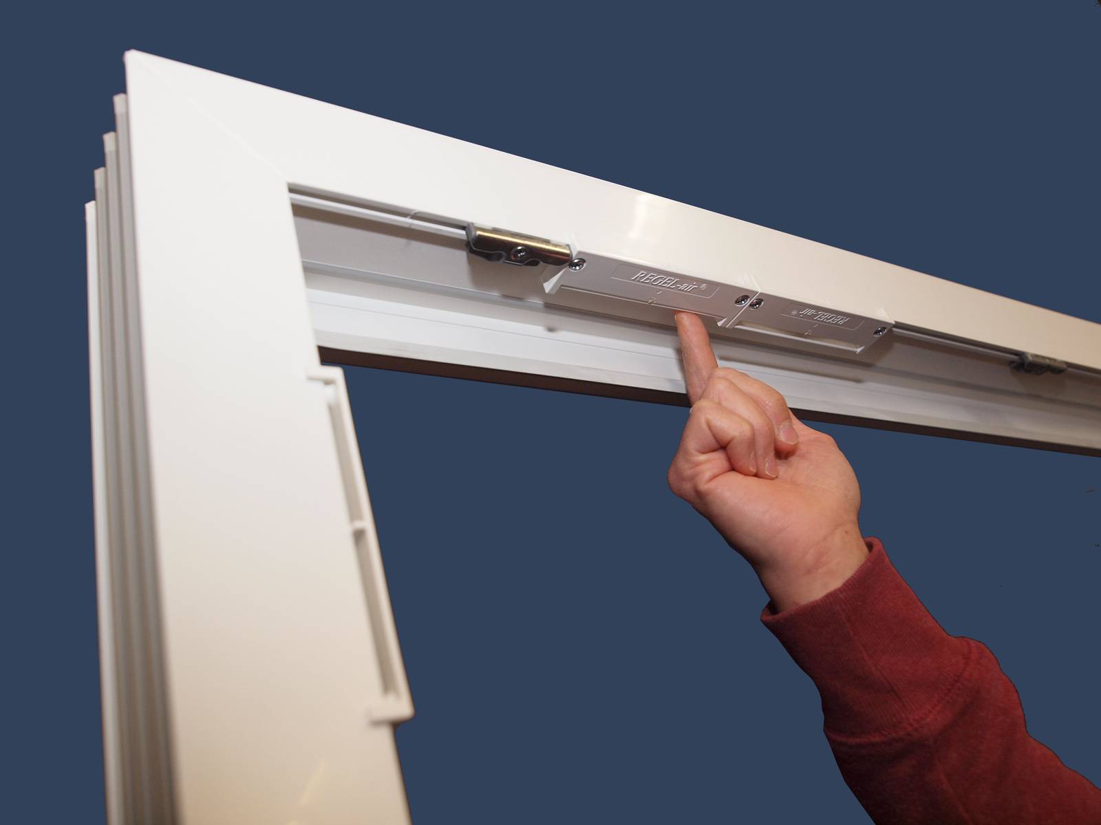 RegelAir So geht die FensterlüfterMontage in 6 Schritten Haustec