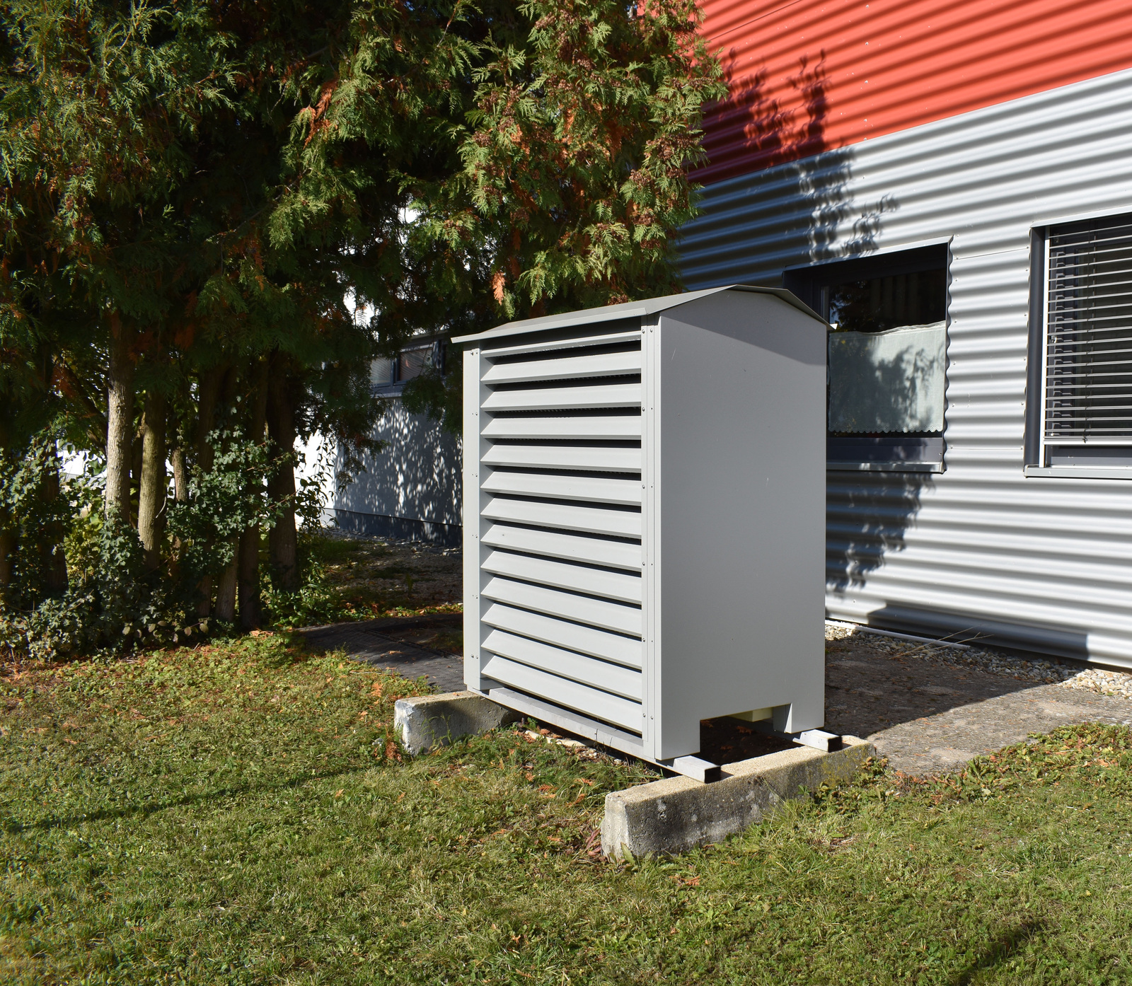 Ratiotherm Außenverkleidung für Wärmepumpe MaxAir Haustec