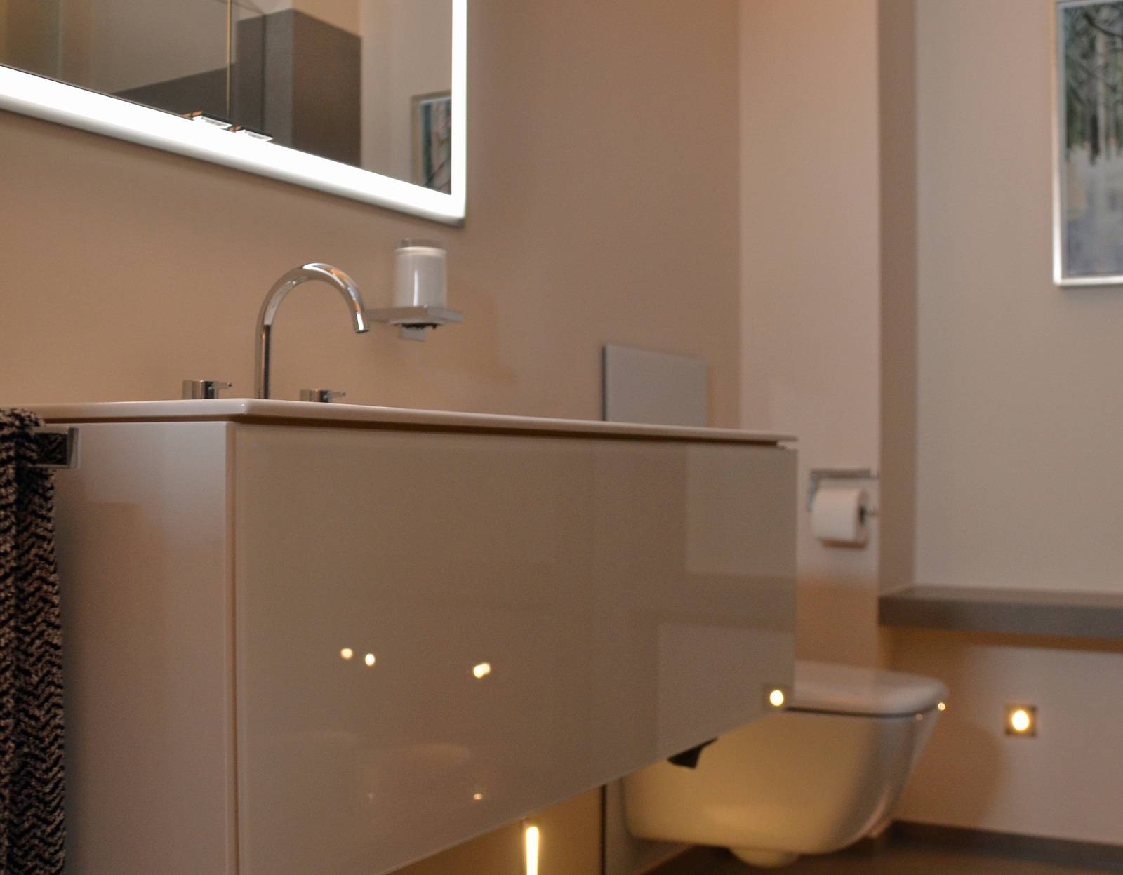 Waschmaschine im Badezimmer: So wird es trotzdem ein Komfortbad | Haustec