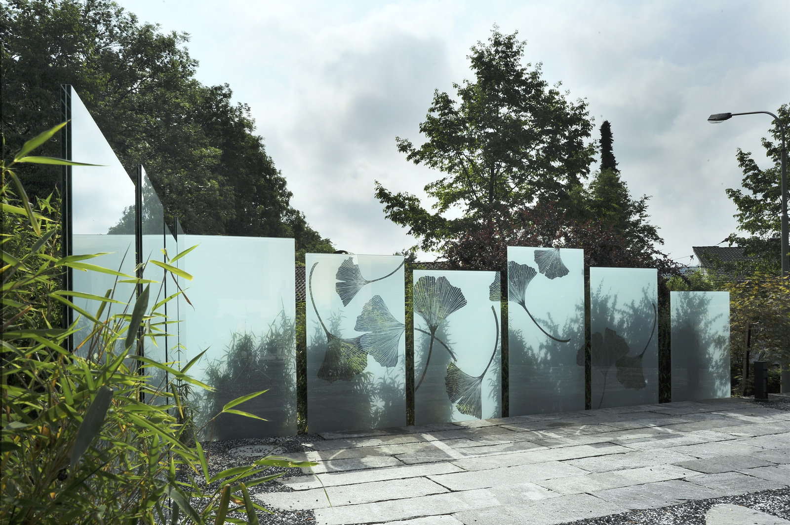 Glasprodukte im Außenbereich richtig einsetzen Haustec