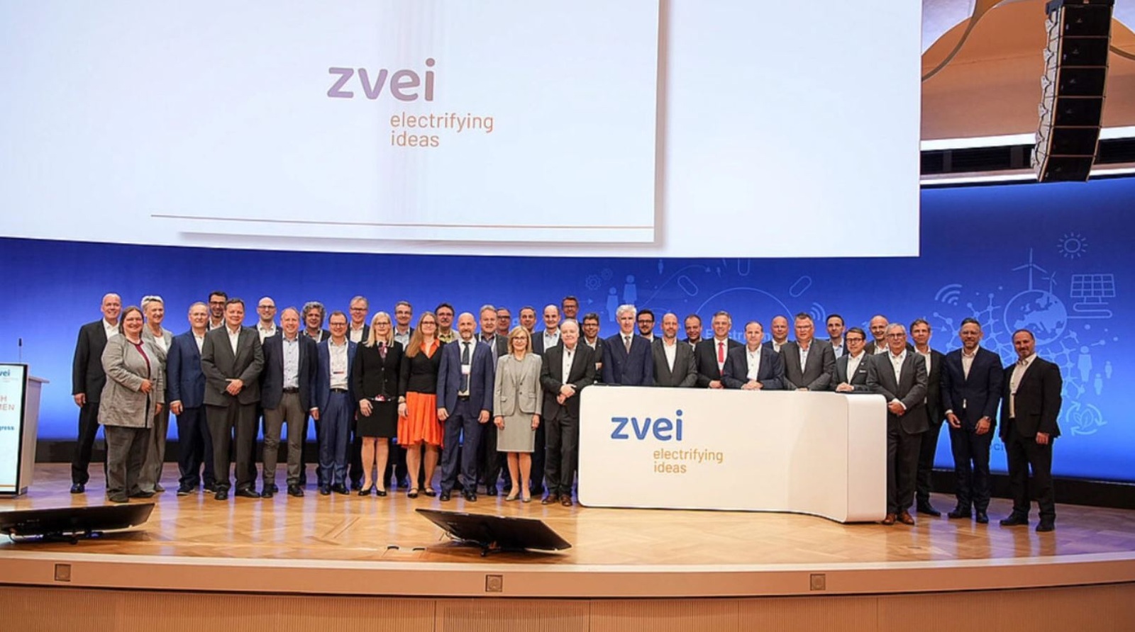 Dr. Gunther Kegel als ZVEIPräsident wiedergewählt Haustec