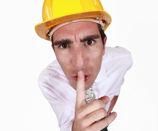 Als Architekt trage ich viele Geheimnisse in mir - und bitte verraten Sie mich nicht dem Bauherrn.