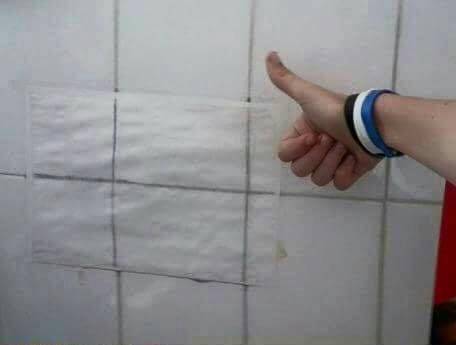 Das ist Kundendienst! Wenn der Installateur noch eben die Fliesen repariert...