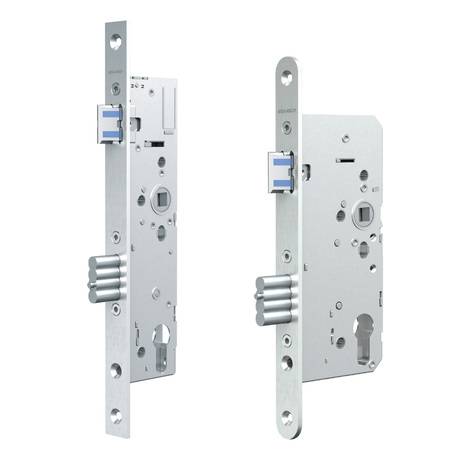 Die OneSystem Standard-Panikschlösser können über die Hi-O Bus-Technologie von ASSA ABLOY mit vielfältigen Überwachungsfunktionen ausgestattet werden.