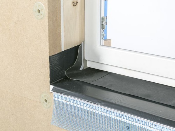 Das geprüfte Knauf Warm-Wand Fensterabdichtungssystem bietet durch seine optimal aufeinander abgestimmten Komponenten höchsten Feuchteschutz.