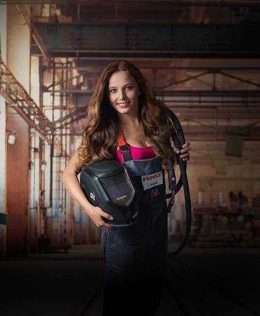 Judith Loreen Hägele, 18, Metallbauerin Fachrichtung Konstruktionstechnikerin 