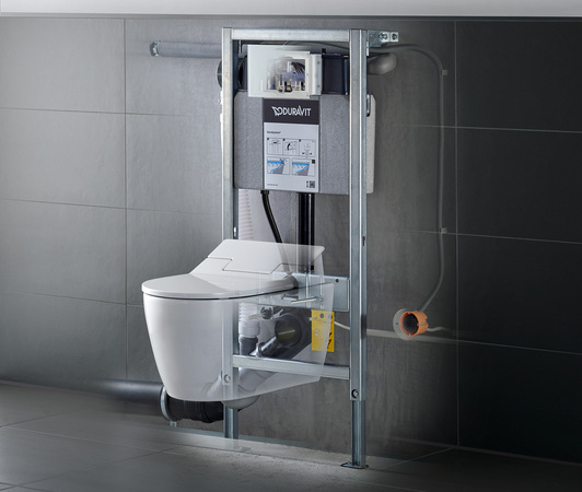 ME by Starck Sewa Slim WWC mit WC-Element. ME by Starck Sewa Slim WWC mit WC-Element.
