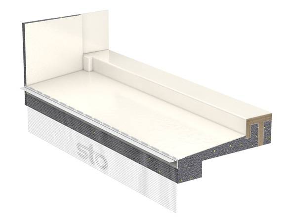 Der Dämmkeil StoPrefa E 250 mit integriertem Fensterstock sorgt für eine durchgehende Dämmung und eine wasserdichte zweite Dichtebene. Das Fenster wird bei dieser Variante erst im Nachgang eingebaut.