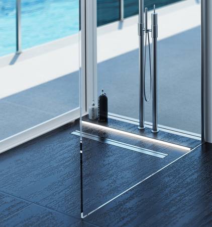 Bodenebene Duschrinne ACO ShowerDrain E+, installiert mit dem Bodensystem ACO ShowerFloor und Gefällekeil ACO ShowerStep.