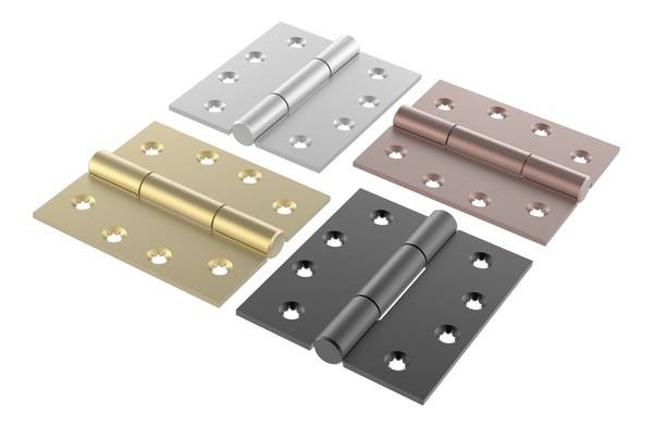 Die Bänder sind aus Edelstahl hergestellt und lassen sich je nach Kundenanforderung beschichten. Das Bild zeigt vier Varianten für eine PCD-Veredelung. 