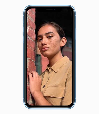 iPhone XR führt den Porträtmodus mit einer Ein-Objektiv-Kamera mit ausgeklügeltem Bokeh ein, und mit der Tiefeneinstellung kann man die Tiefenschärfe justieren.