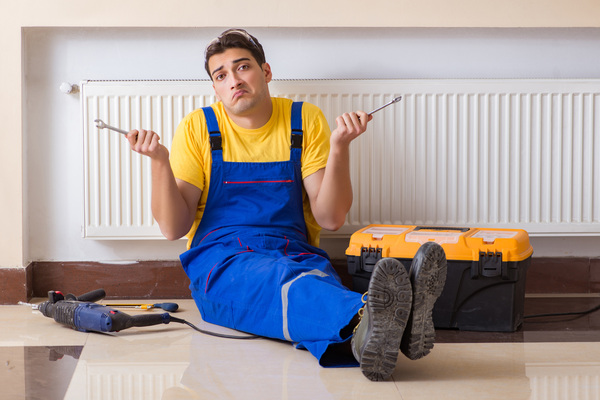 Was soll er nur tun? Wir wissen es auch nicht.