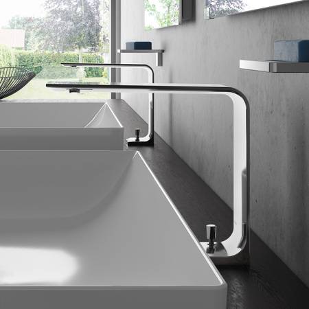 Mit einem Armaturenauslauf, der an den Kanten nur 3 Millimeter stark ist, gehört sie weltweit zu den flachsten Armaturen.