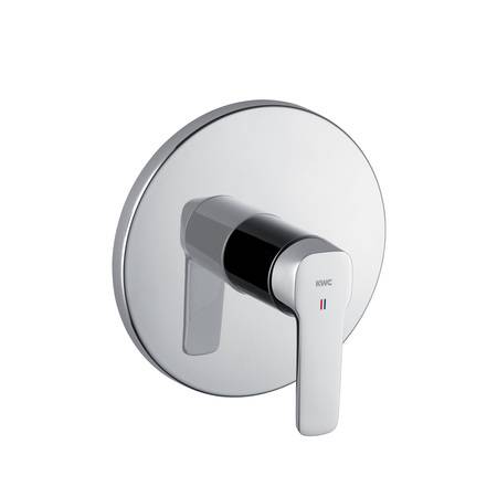 Fertigmontagesets für Dusche und Wanne: Diese Unterputzlösungen lassen sich in Verbindung mit der Unterputzeinheit KWC Bluebox einfach anbringen. 