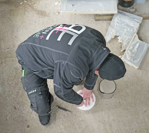 Schon in der Rohbauphase wird alles für eine dezentrale Lüftung vorbereitet.