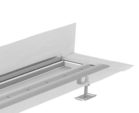 Für eine verlässliche Abdichtung im Verbund sorgt die werkseitig angebrachte Dichtmanschette. Auf Grund des dehnfähigen Materials ist eine hohe Sicherheit bei der Rissüberbrückung zwischen der Duschrinne und dem sich setzenden Estrich gewährleistet.