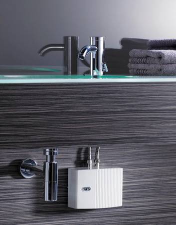 Er ist in den Anschlussleistungen 3,5; 4,4; 5,7 und 6,5 kW erhältlich  Er ist in den Anschlussleistungen 3,5; 4,4; 5,7 und 6,5 kW erhältlich