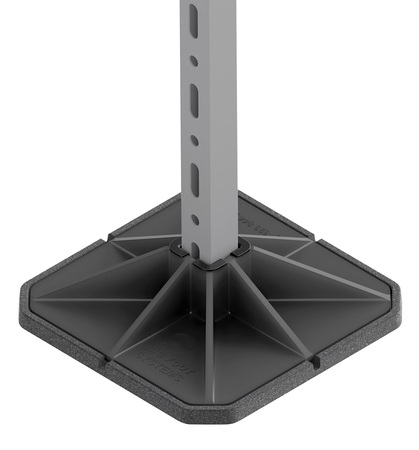 Mit dem Dachhalter Big Foot schließt MEFA eine Sortimentslücke für die Montage auf dem Dach. Ein Adapter ermöglicht die Nutzung von Montageschienen mit Abmessung 45 x 45 mm, die sich beim Einstecken verkeilen.